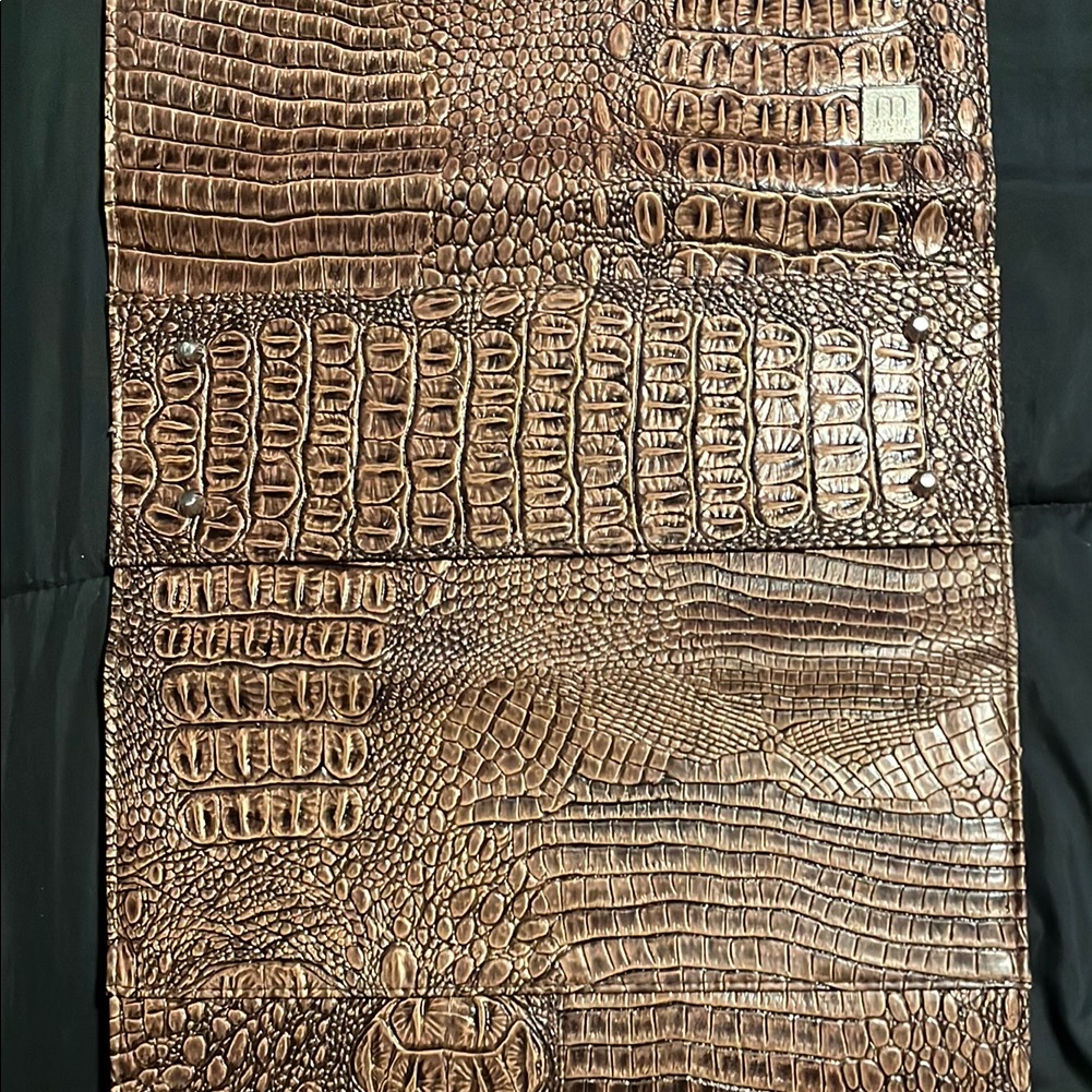 Embossed Crocodile Pattern Leather